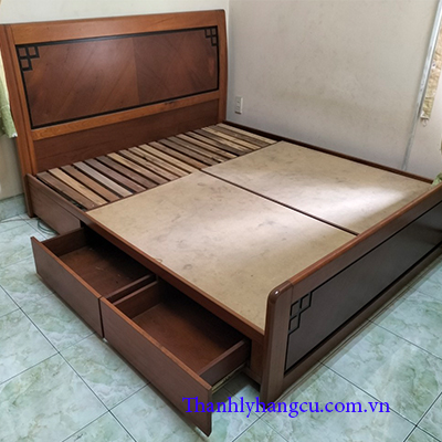 Thanh lý giường gỗ gia đình