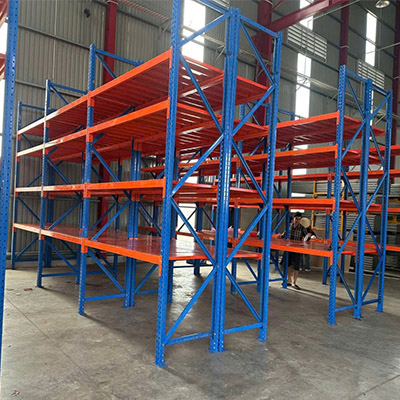 Thanh lý kệ kho 07