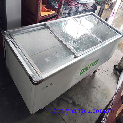 Tủ trung bay okiwi
